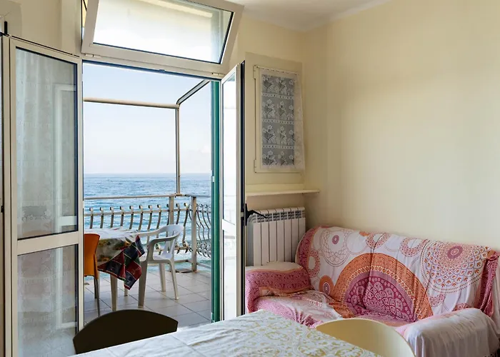 Casa Sul Mare By Interhome * Алассіо